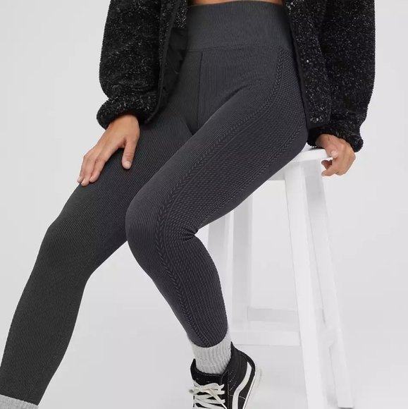 OFFLINE by aerie big chill seamless legging - Picture 1 of 7